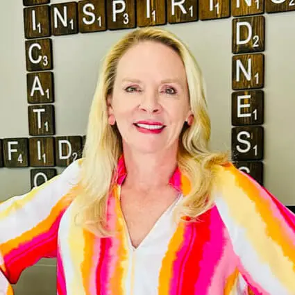 Dr. Anna Saylor
