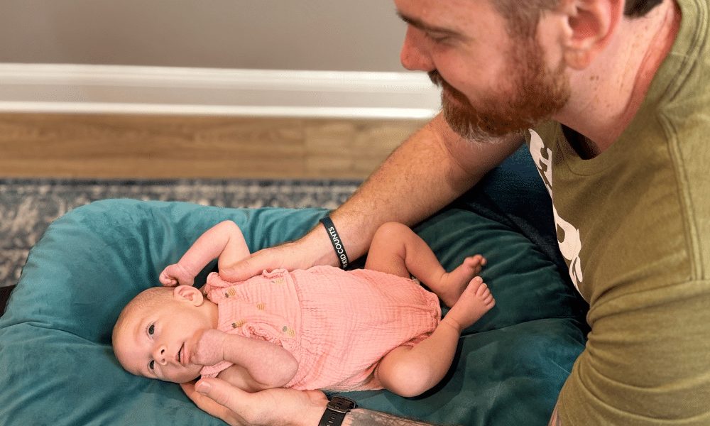 The Back-Arching Signal Many Parents Overlook