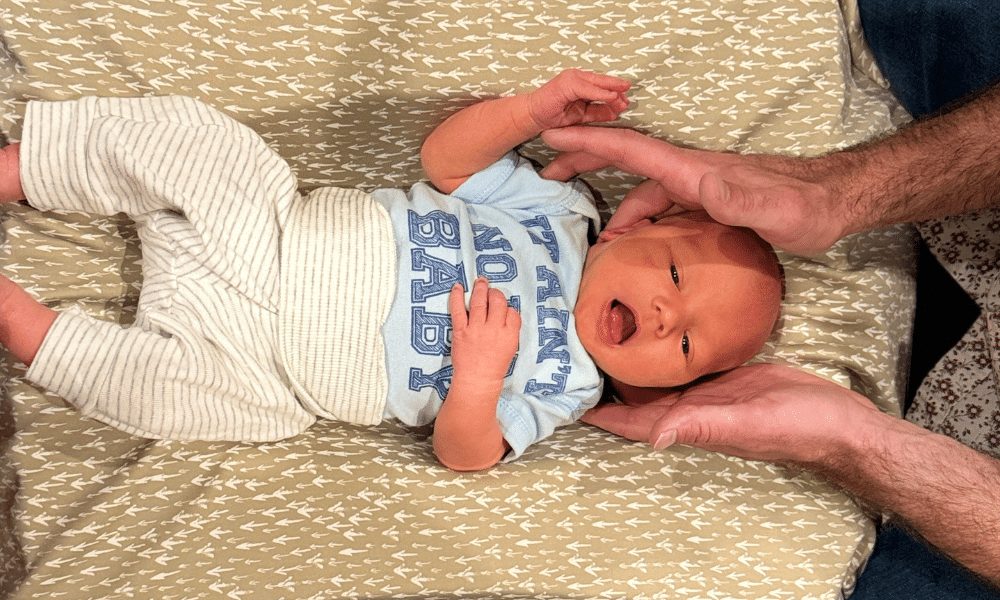 Reading Your Newborn's Stress Signals Day to Day